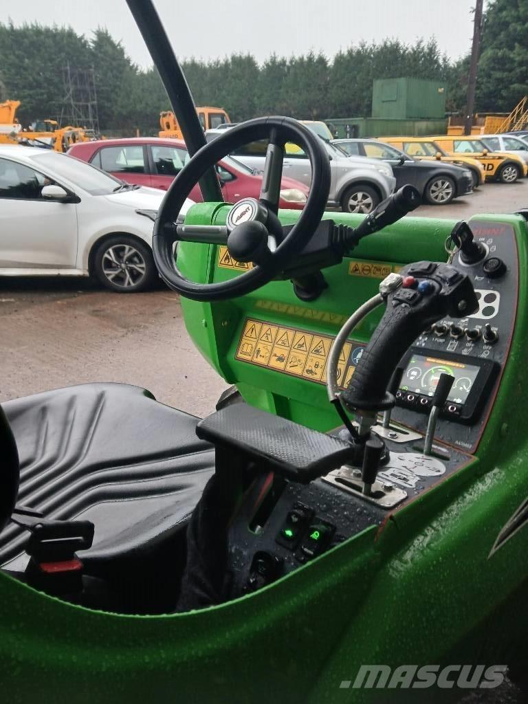 Avant 760i Kompaktlaster