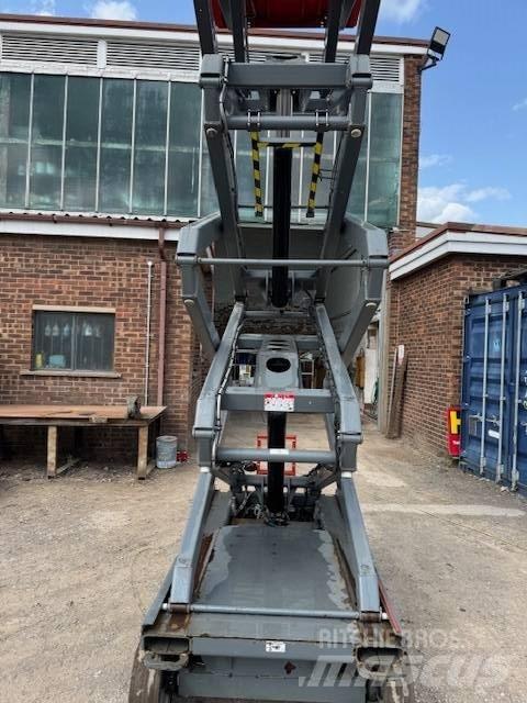 SkyJack SJ 4632 Sakselifter
