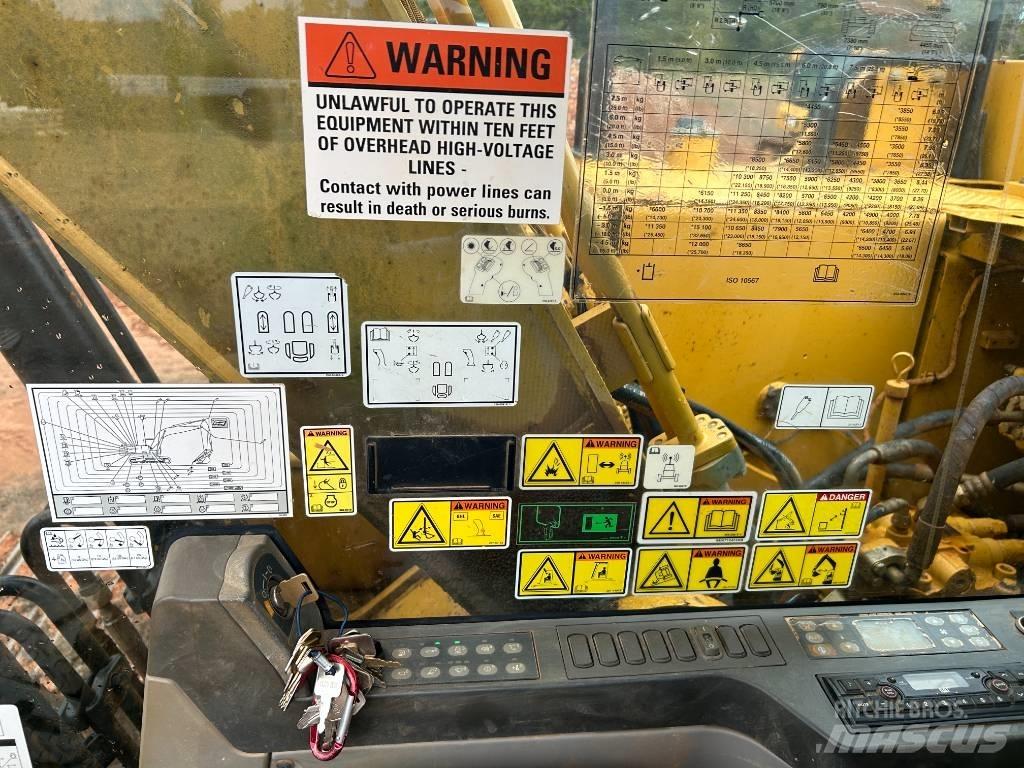 CAT 323FL Beltegraver