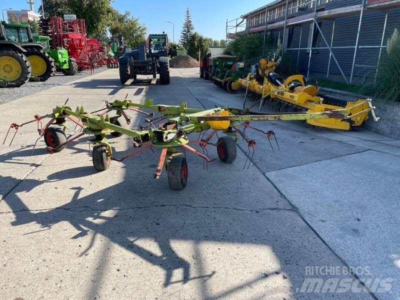 CLAAS 740 S Raker og høyvendere