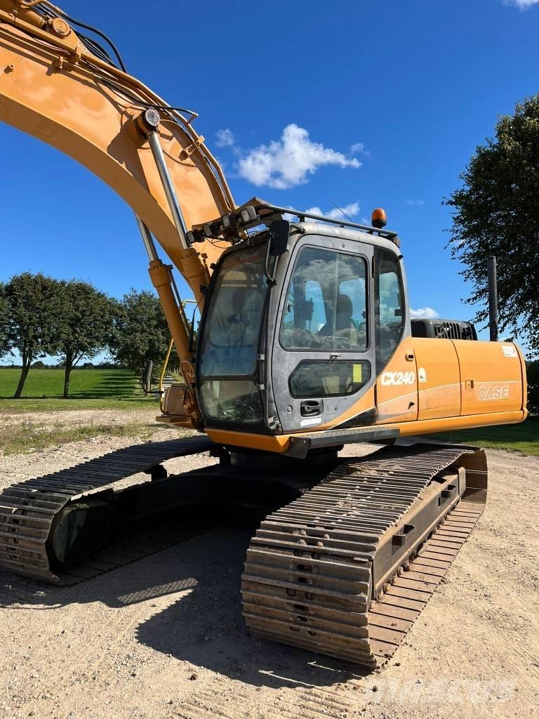 CASE CX 240 Beltegraver