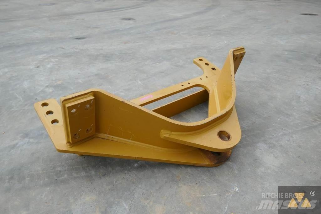 CAT 140M3 Drawbar Transport - Annet