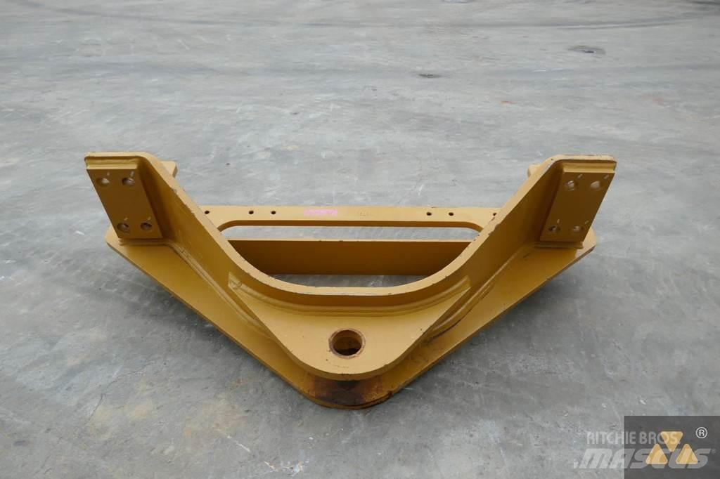 CAT 140M3 Drawbar Transport - Annet