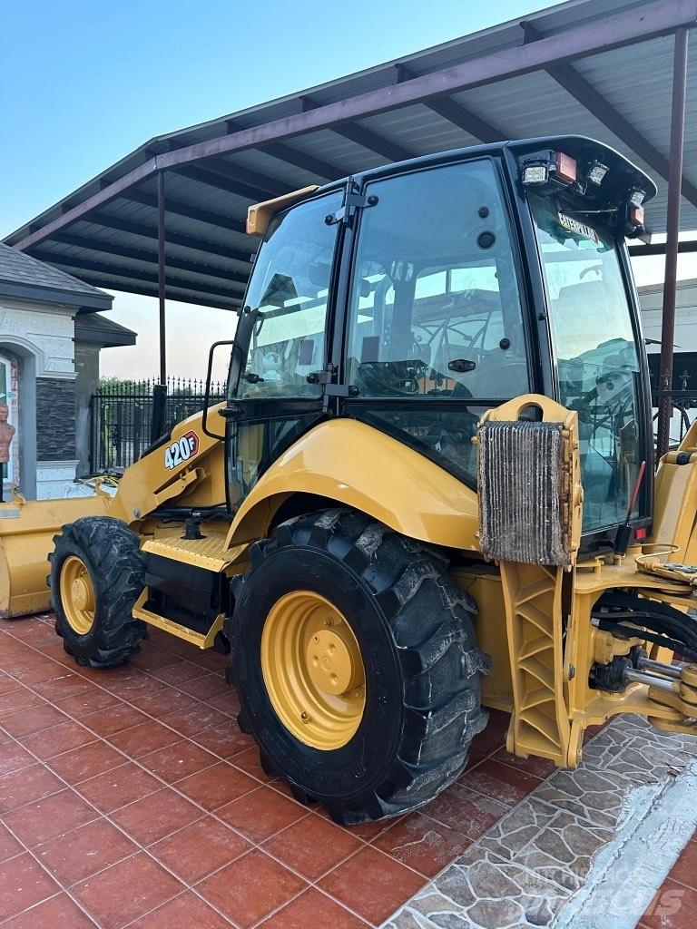 CAT 420 F Traktorgravere