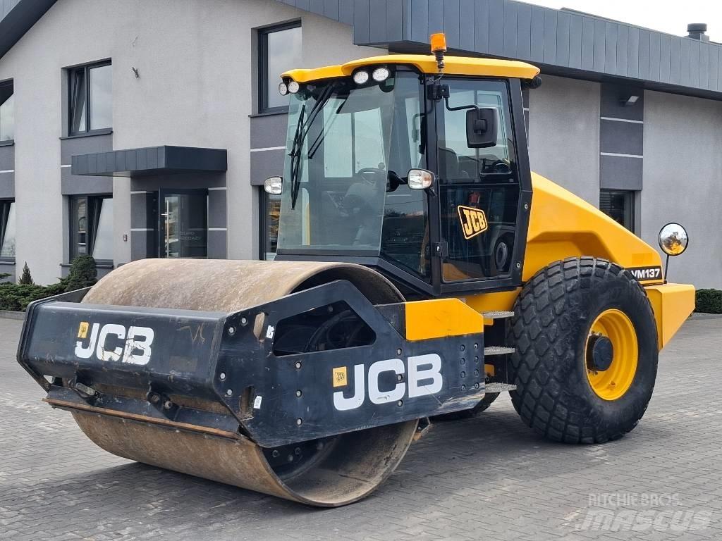 JCB VM 137 Valsetog
