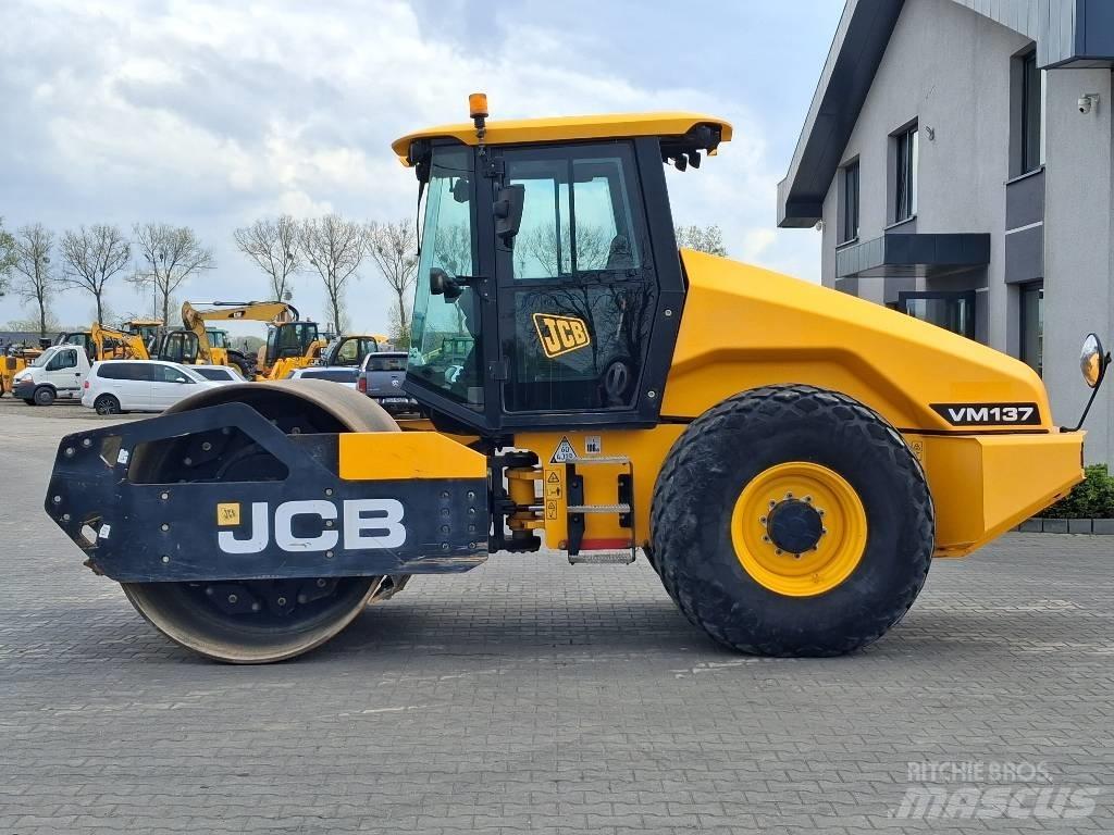 JCB VM 137 Valsetog