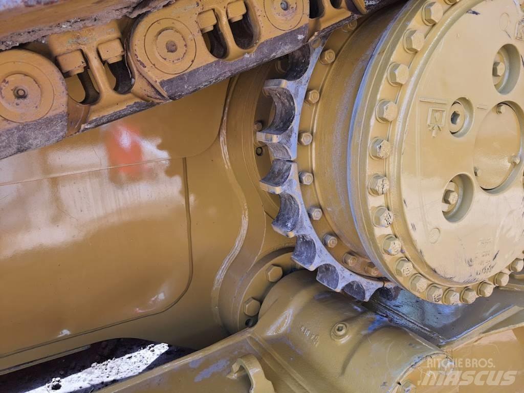 CAT D 6 R XL III Dozere Beltegående