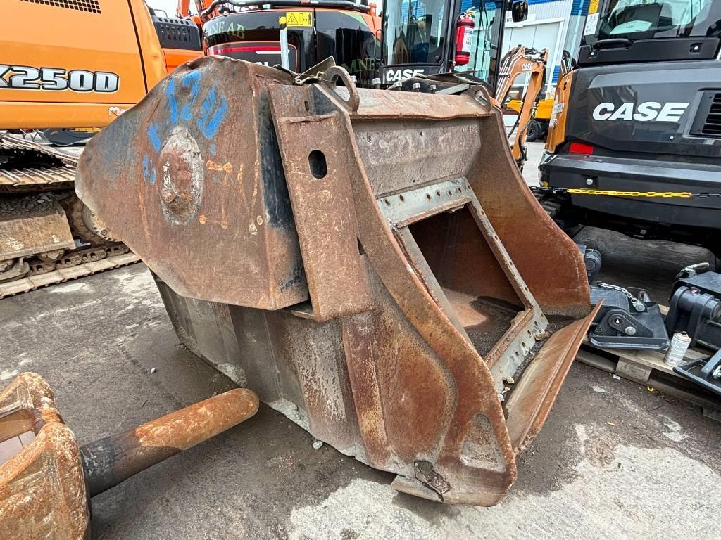 MB Crusher 120 Knuseskuffer