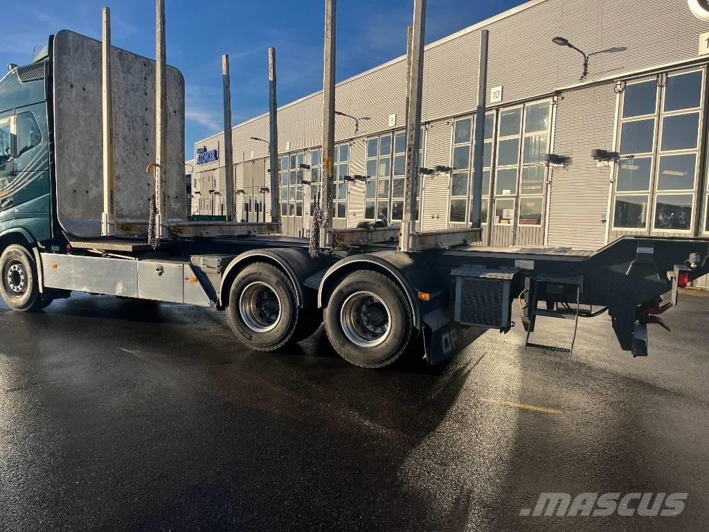 Volvo FH 16 Tømmerbiler