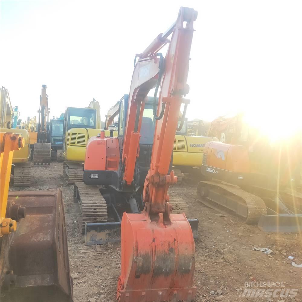 Doosan DH60-7 Beltegraver