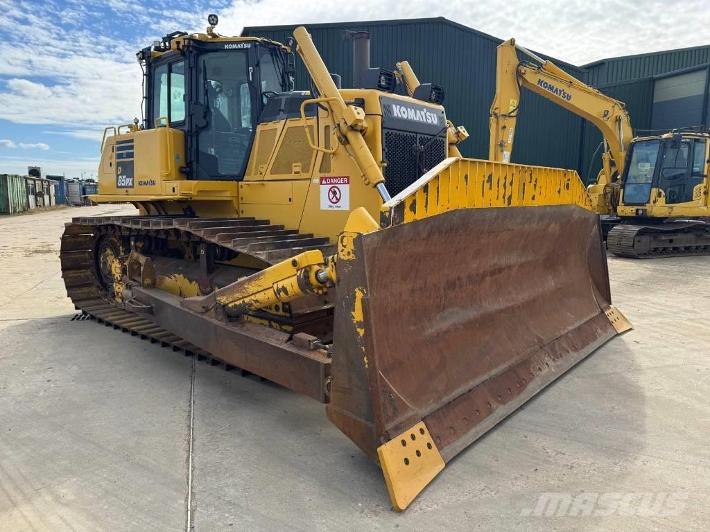 Komatsu D85PX-18 Dozere Beltegående