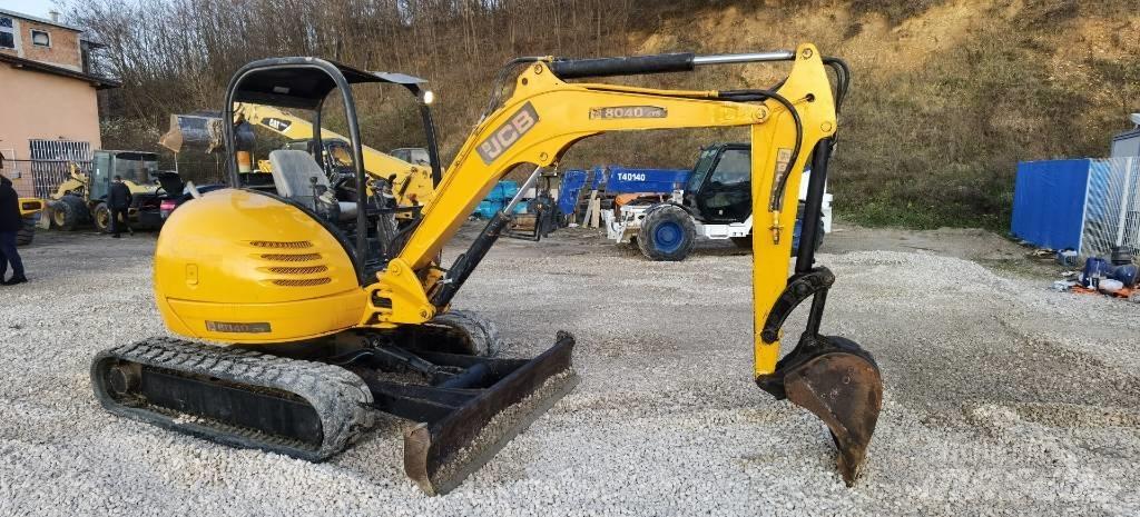 JCB 8040 ZTS Minigravere <7t