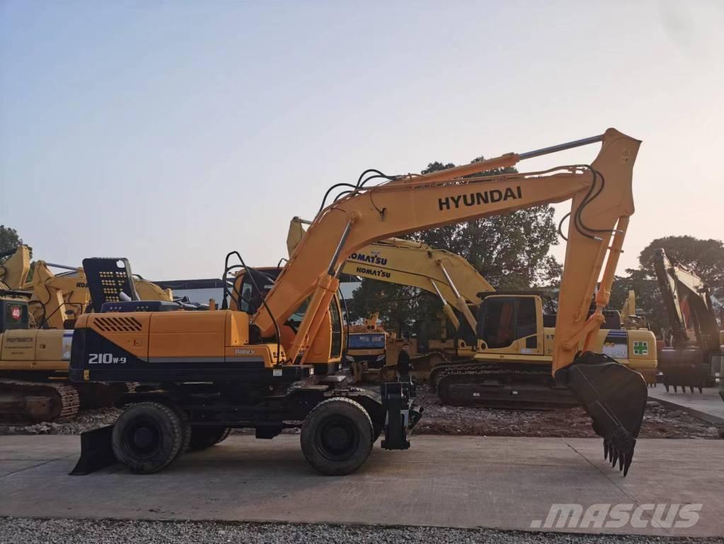Hyundai R210W-7 Hjulgravere