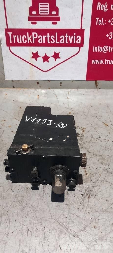Volvo FH 12.      20917279 Hydraulikk