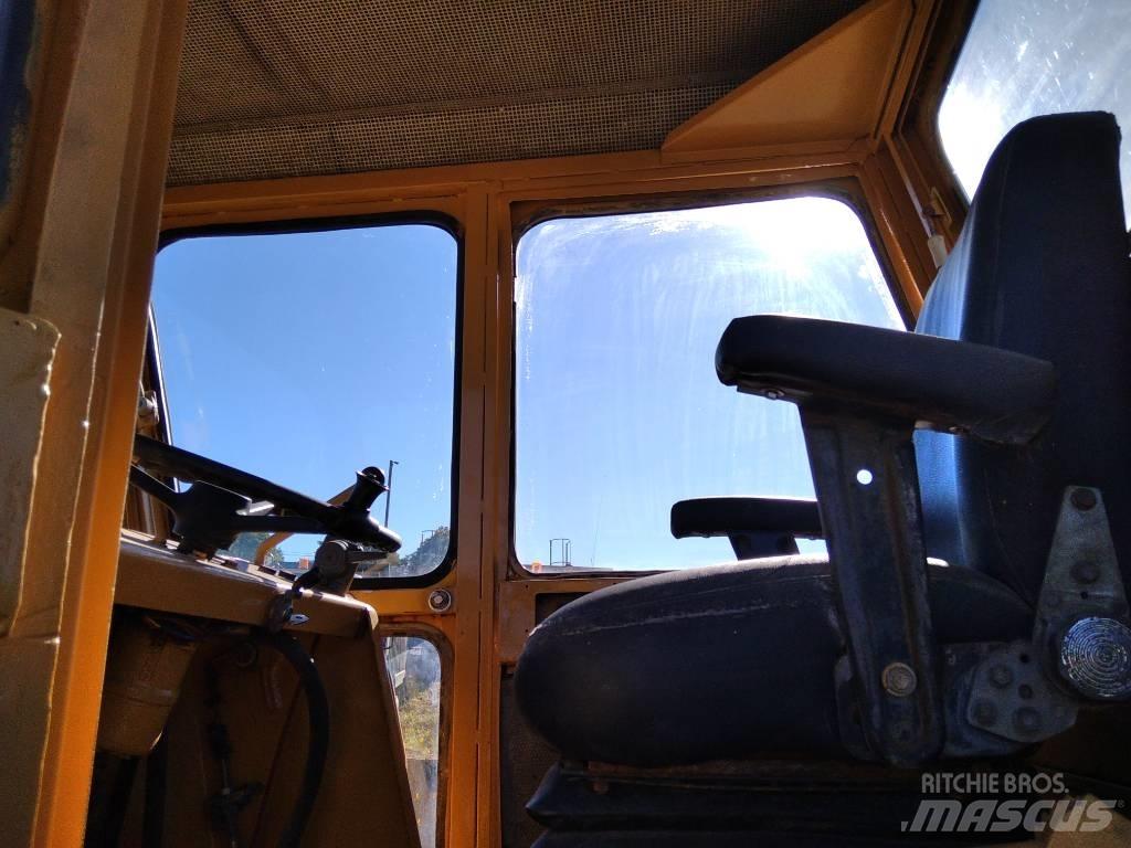 Bomag BW 212 Valsetog