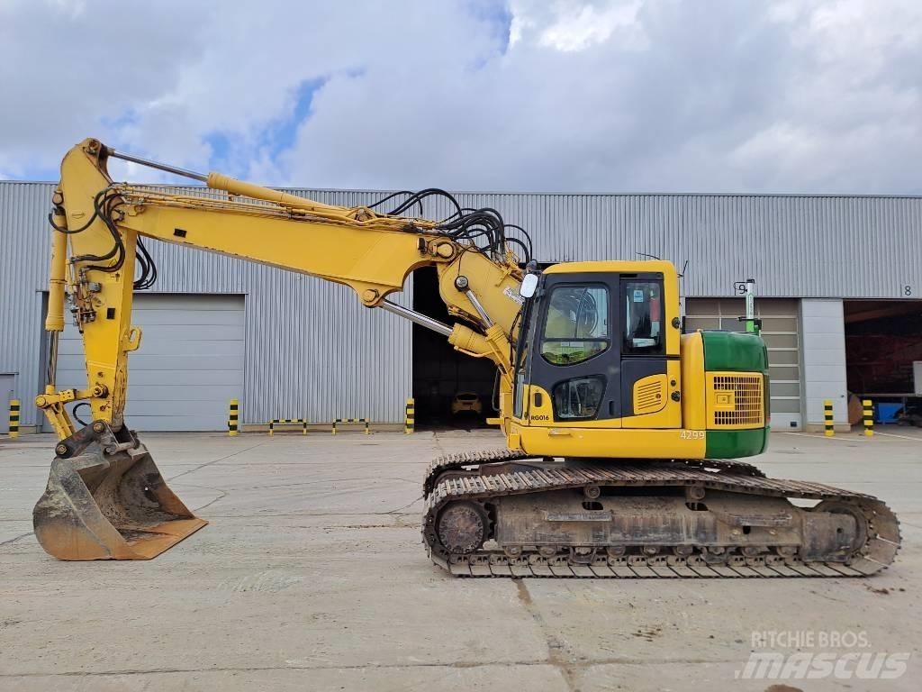 Komatsu PC228USLC-8 Beltegraver
