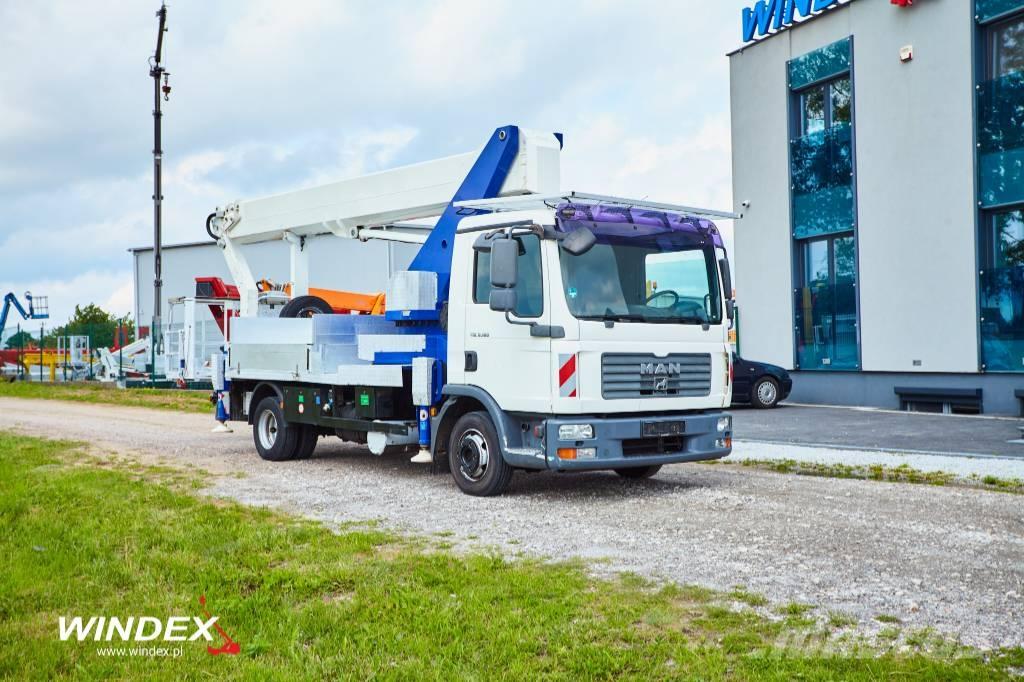 Wumag WT 300 Bilmontert lift