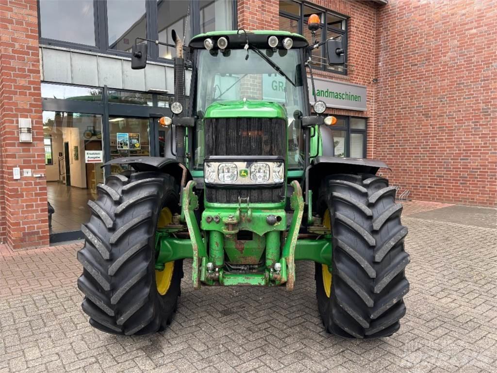 John Deere 6830 Traktorer