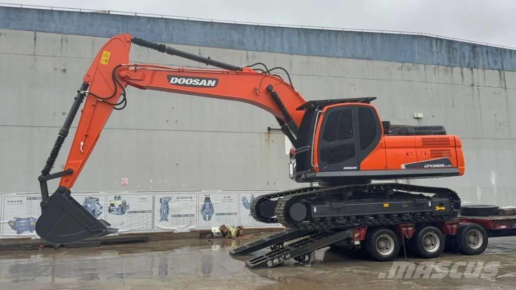Doosan DX 225 LCA Beltegraver