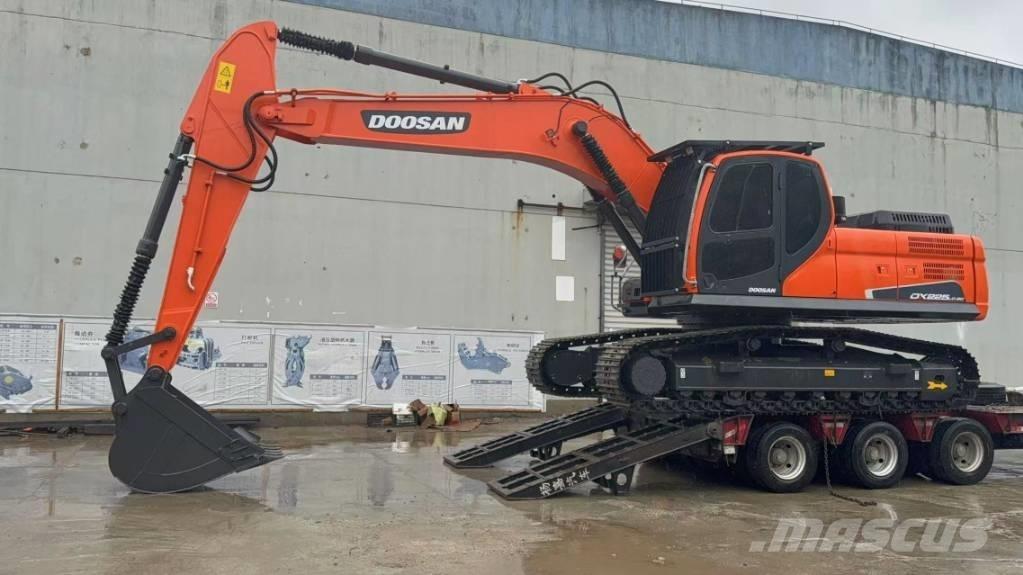 Doosan DX 225 LCA Beltegraver