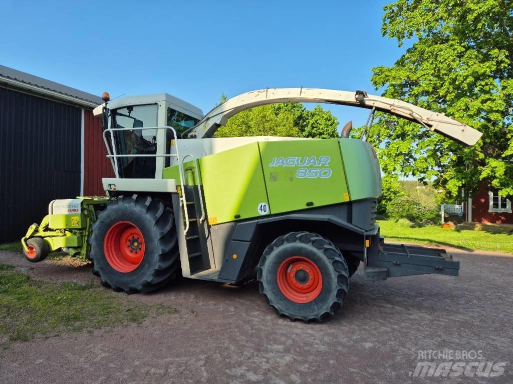 CLAAS Jaguar 850 Selvdrevne fôrhøstere
