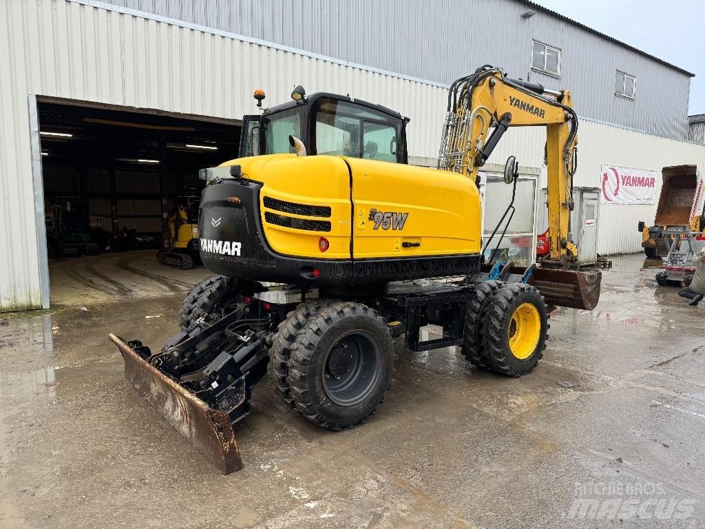Yanmar B95W (40408) Hjulgravere