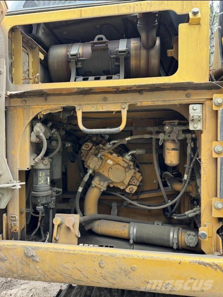 CAT 329 EL Beltegraver