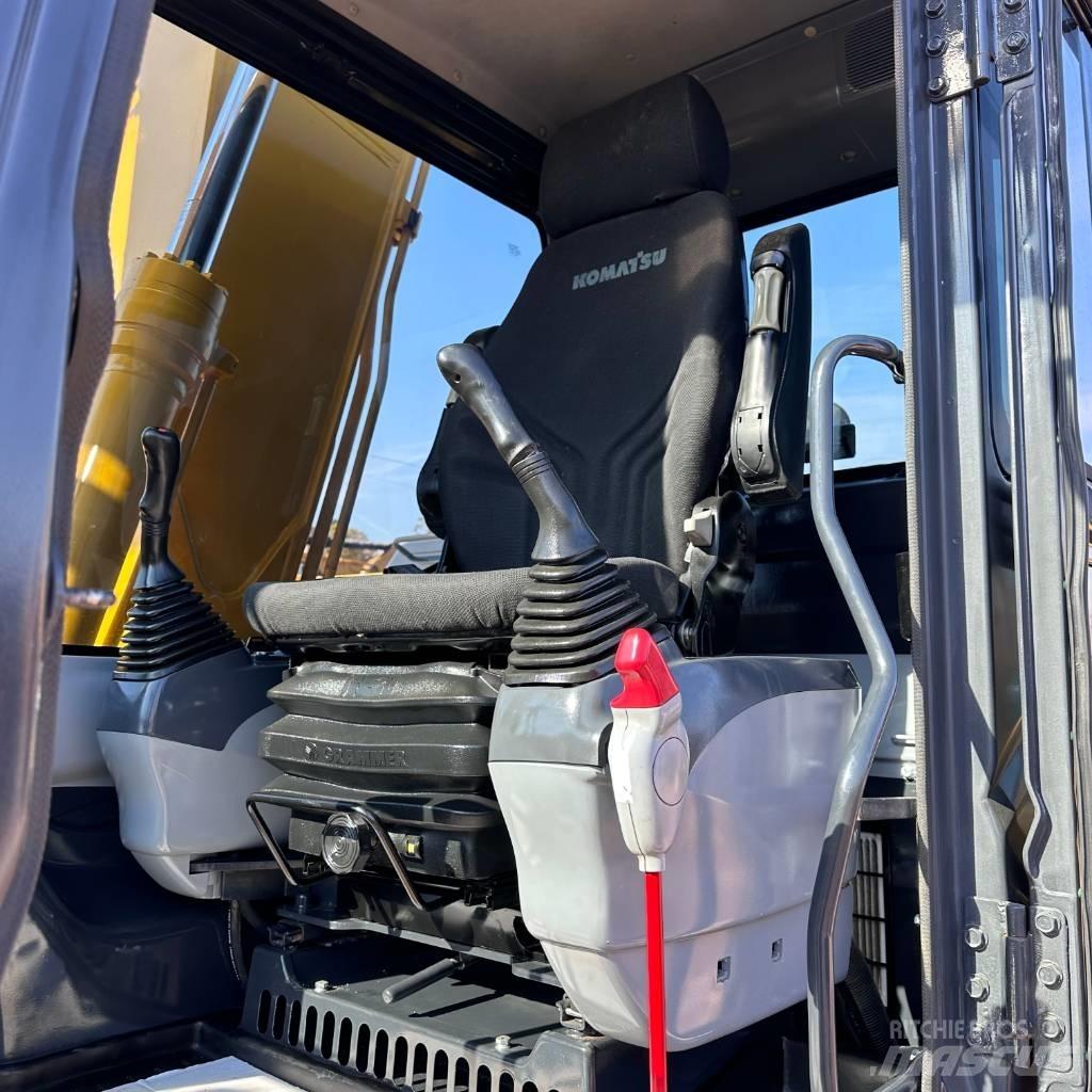 Komatsu PC 130-7 Beltegraver