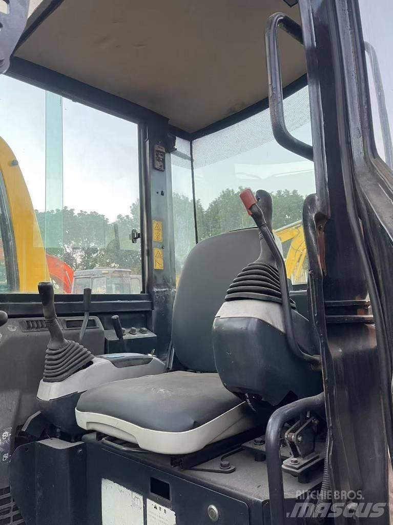 Komatsu PC 30 Beltegraver