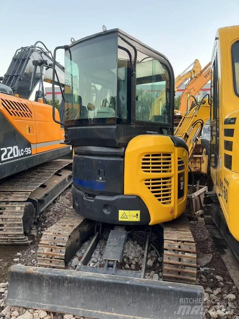 Komatsu PC 30 Beltegraver