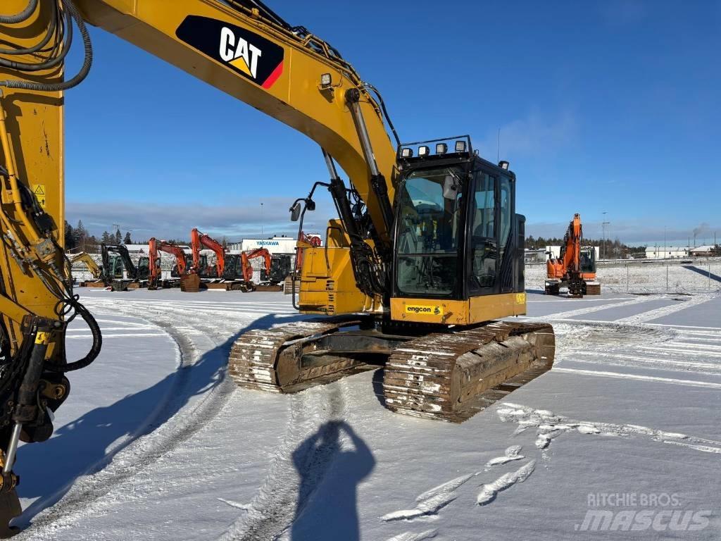 CAT 325 FL CR Beltegraver