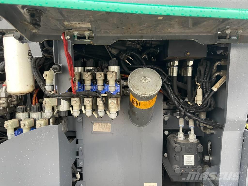 Vögele SUPER 1300-3I Asfaltutleggere