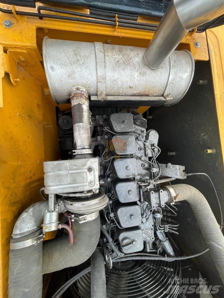 Hyundai 210W-9 Hjulgravere