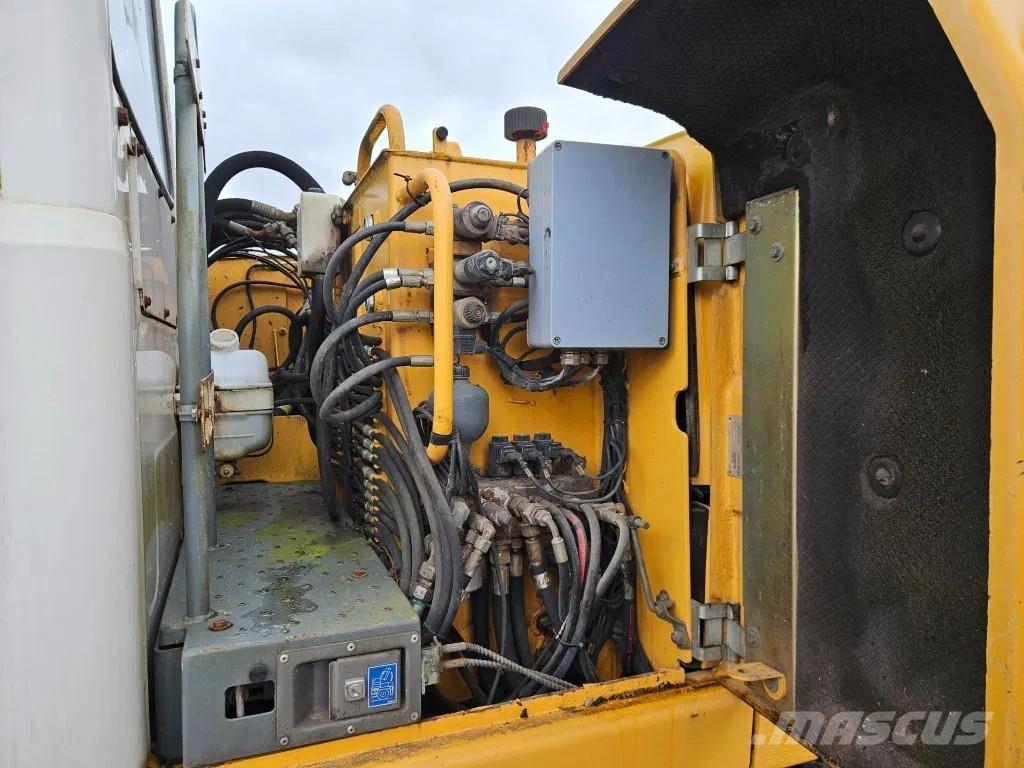 Liebherr A 314 Hjulgravere