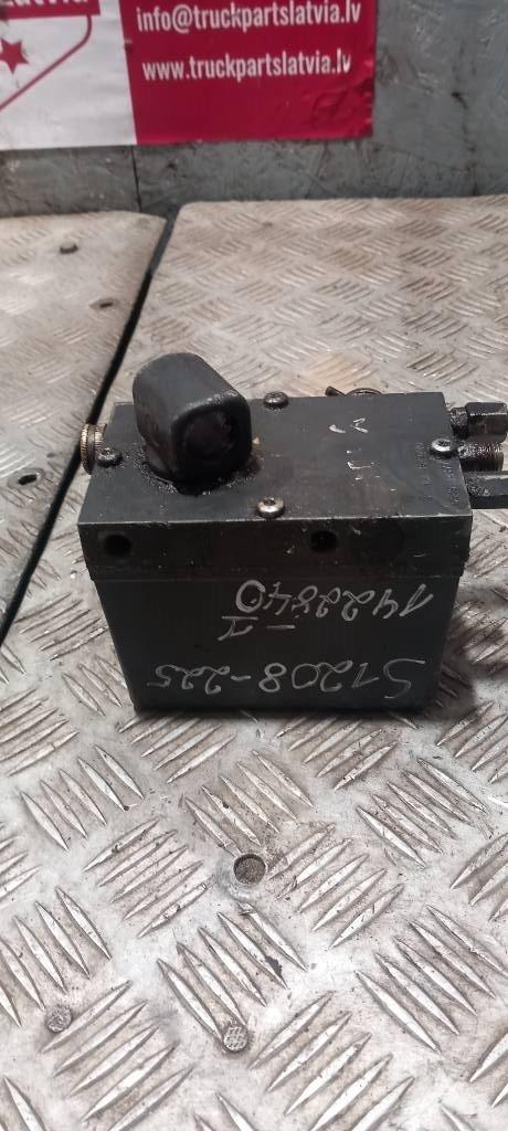Scania 94 D.    1428640 Hydraulikk