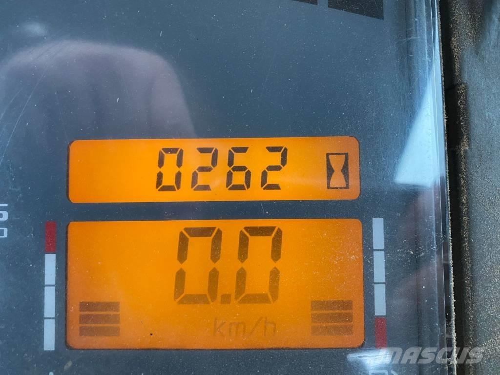 CLAAS Ares 836 RZ Traktorer