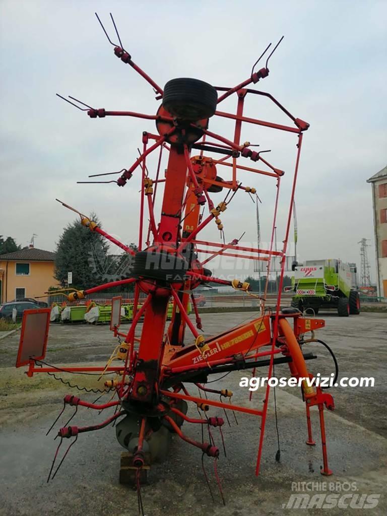 Ziegler HR 785 Rundballepakker