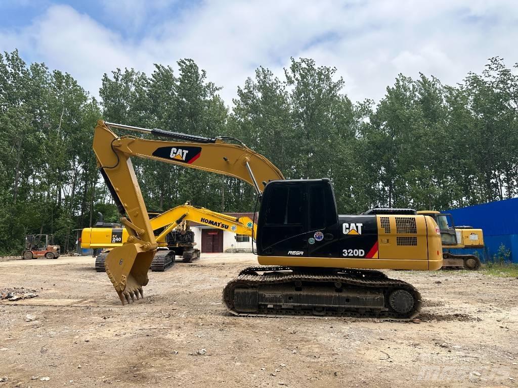 CAT 320D Beltegraver