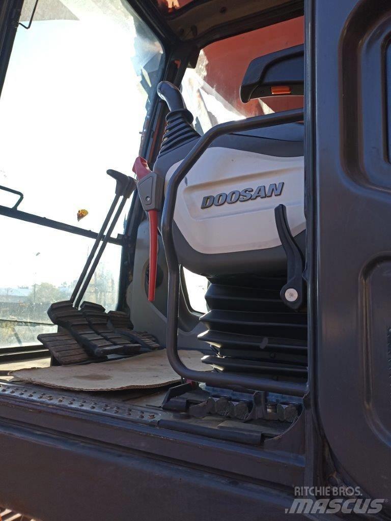 Doosan DX340LC-5 Traktorgravere