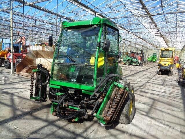 John Deere 3235C Sitteklippere