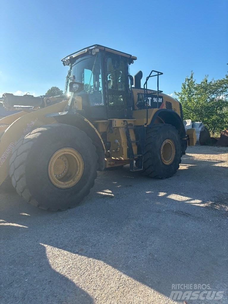 CAT 966m Hjullastere