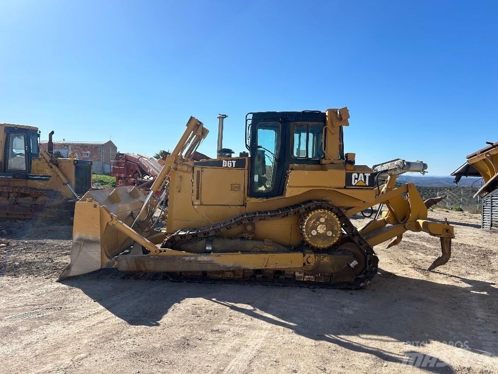 CAT D 6 T XL Dozere Beltegående