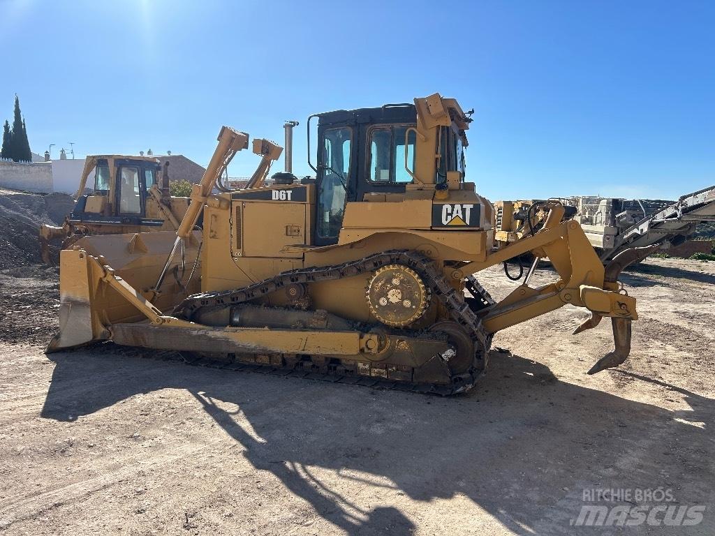 CAT D 6 T XL Dozere Beltegående