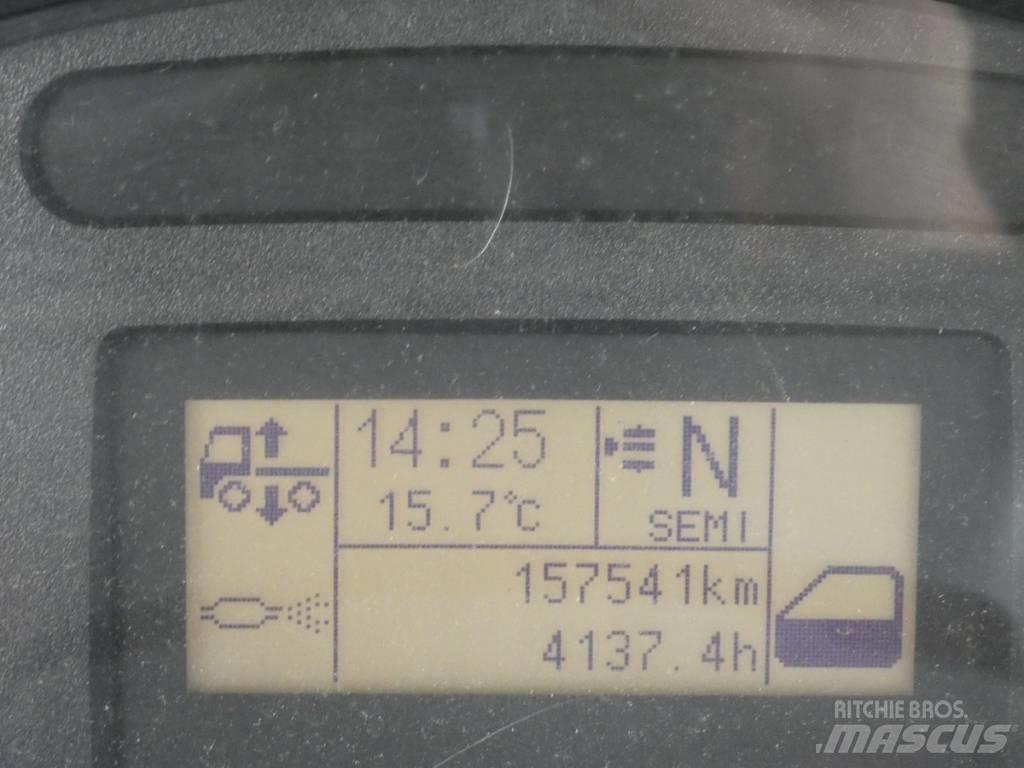 Iveco 120E 25 Skapbiler