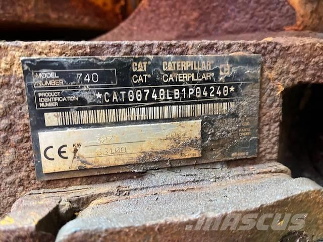 CAT 740 Rammestyrte Dumpere
