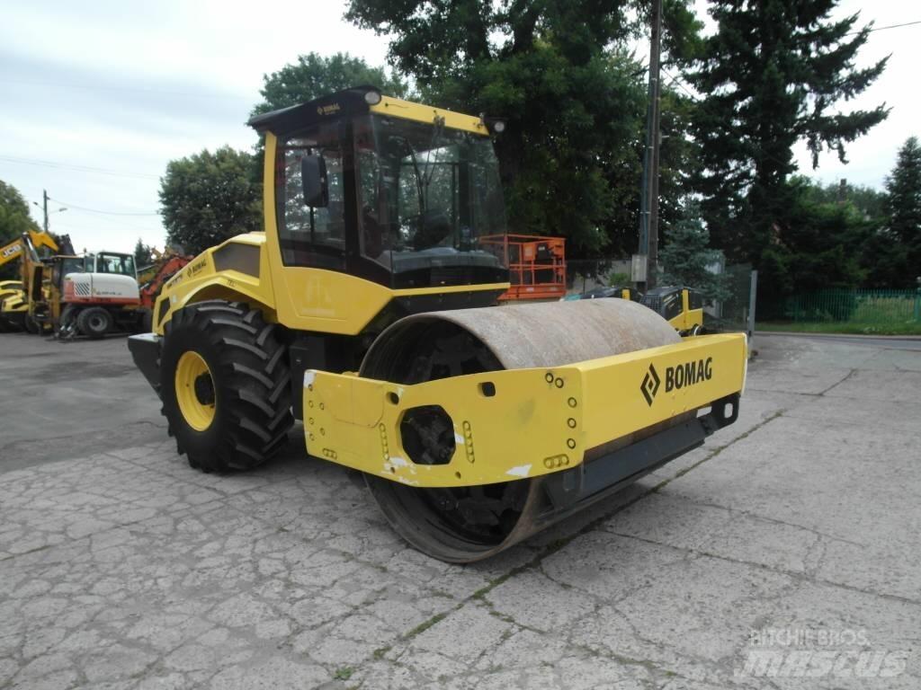 Bomag BW 213 DH-5 Valsetog
