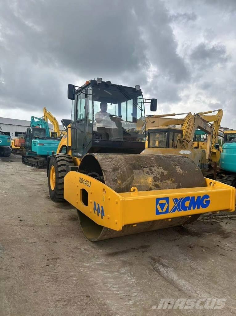 XCMG XS 143 J Valsetog