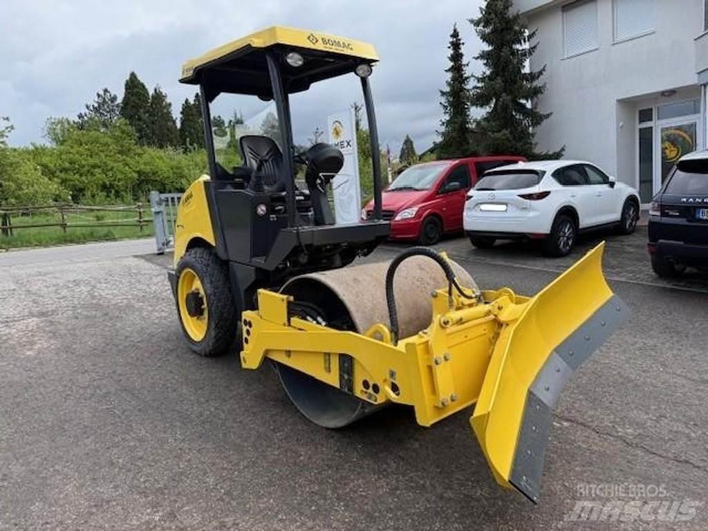 Bomag 124 DH-5 Valsetog