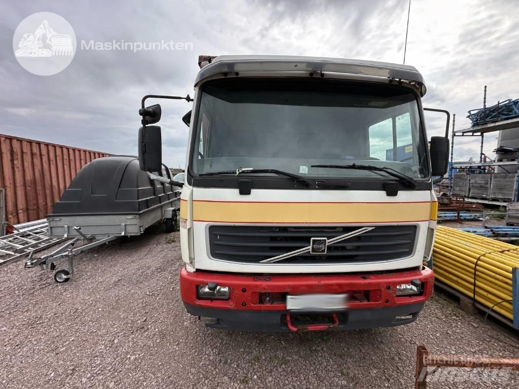 Volvo FL 6 Skapbiler