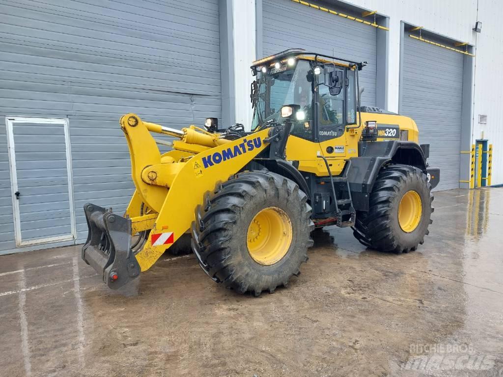 Komatsu WA320-8 Hjullastere